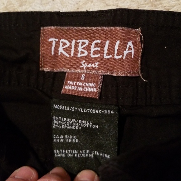 Shorts - Picture 3 of 3